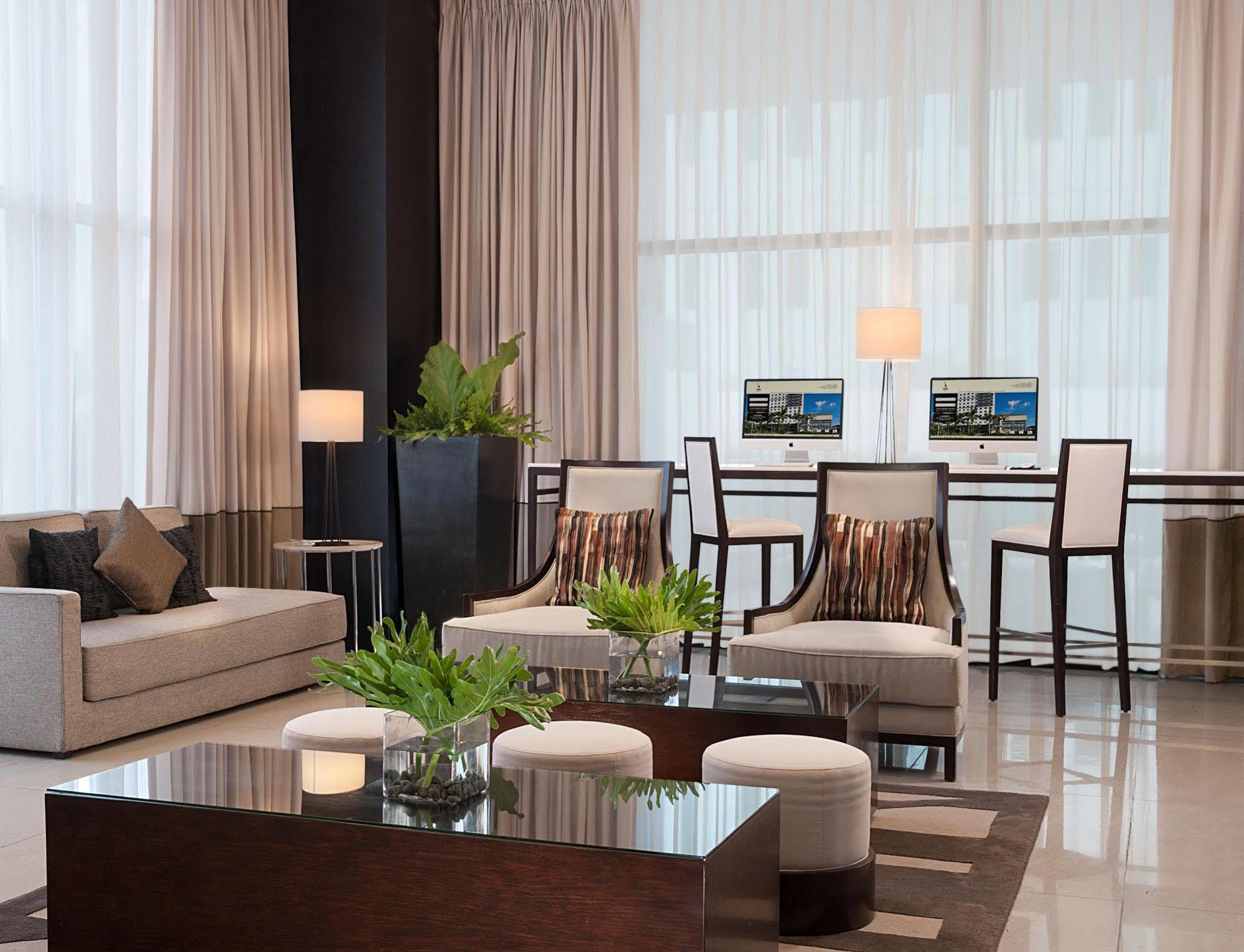 Seda Centrio Otel Cagayan de Oro Dış mekan fotoğraf